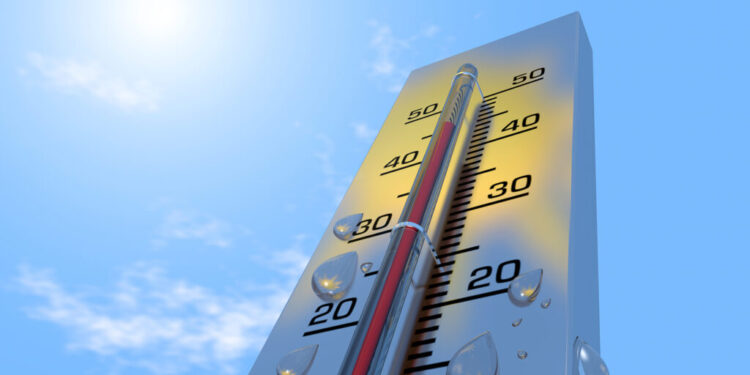 Primăvara caldă se oprește brusc: aer polar peste România, ploi și ninsori după zilele cu 20 de grade