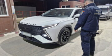 Prins la graniță cu o mașină căutată în Europa! Povestea tânărului care susține că nu știa nimic