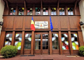 Teroare într-o grădiniță din Craiova! Copii legați de scaune și amenințați să tacă AUDIO