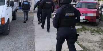Afaceri murdare cu locuri de veci: percheziții în forță, bani negri și audieri pe bandă rulantă