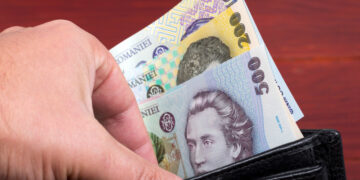 Salariile din România ar putea exploda până în 2027! Prognoză oficială: 9.500 lei brut mediu și schimbări majore pe piața muncii