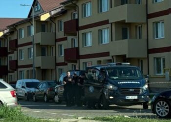 Șase tineri, acuzați că au devastat blocuri din cartierul ANL Cișmea. Dosarul a ajuns pe masa procurorilor