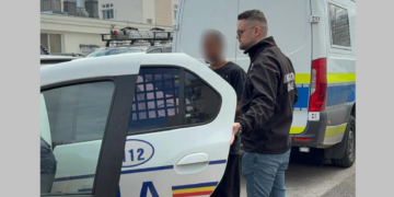 Și-a încălcat ordinul de protecție și și-a lovit tatăl! Tânăr de 23 de ani din Botoșani, reținut de polițiști