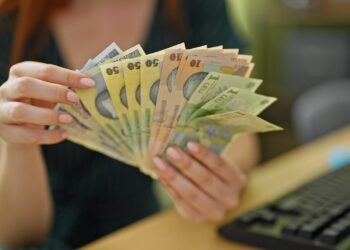 Peste 57 de milioane de lei au ajuns la botoșăneni! Mii de familii au primit bani de la stat pentru copii, încălzire și energie