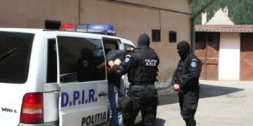 Val de rețineri la Botoșani! Hoți de biciclete și telefoane, ridicați de polițiști după percheziții