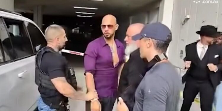 Lovitură pentru frații Tate! Andrew și Tristan, arestați în SUA la cererea Marii Britanii. Noi acuzații extrem de grave zguduie dosarul VIDEO