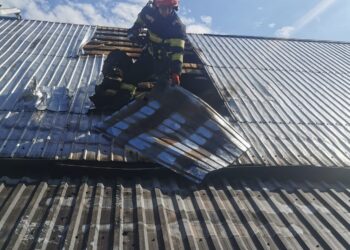 Incendiu la Mihălășeni după ce o oală a fost lăsată pe aragaz
