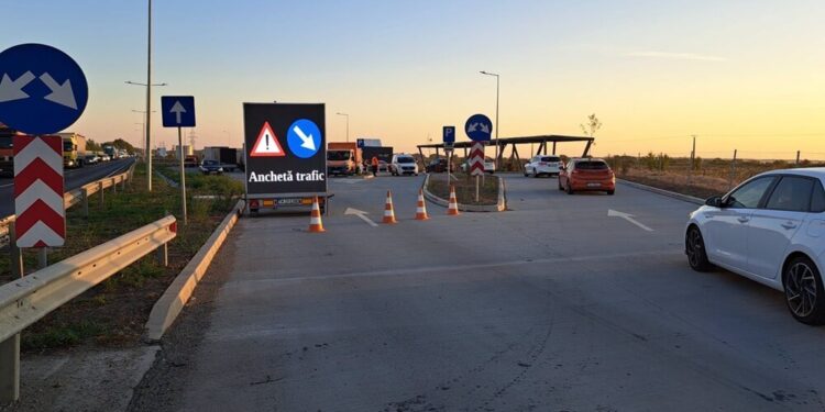Șoferii, opriți în trafic și întrebați despre destinație, salariu și ocupație. Anchete CNAIR în toată țara