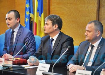 Schimbare la conducerea Prefecturii Botoșani. Raluca Curelariu a fost înlocuită, iar Dan Șlincu a fost numit prefect